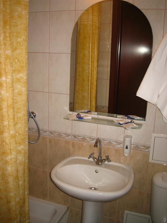 Druzhba Service Hotel 키예프 객실 사진
